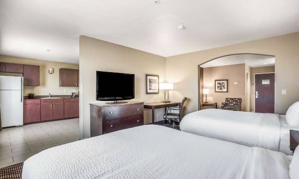 La Quinta Inn & Suites by Wyndham Meridian / Boise West