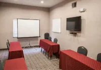 Quality Inn West Plano - Dallas