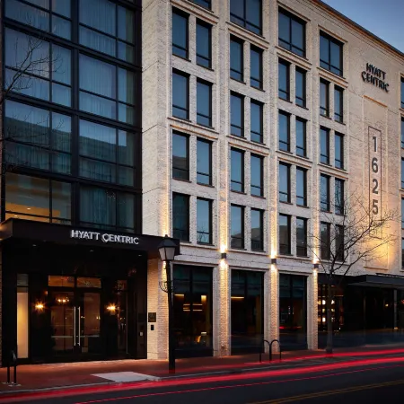 Hyatt Centric Old Town Alexandria Отели рядом с достопримечательностью «Набережная Старого города»