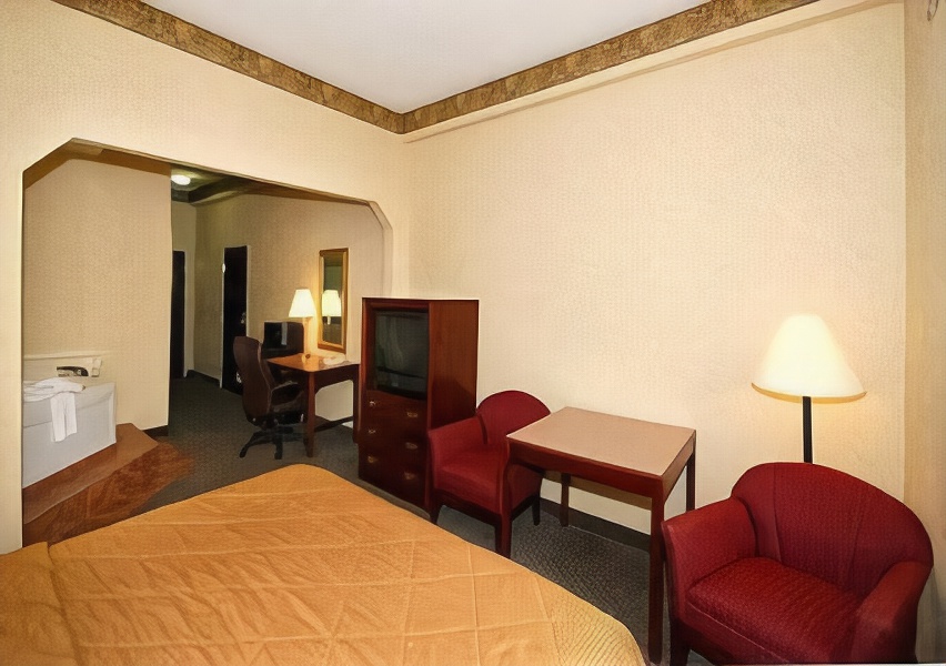 Comfort Inn & Suites Christiansburg I-81