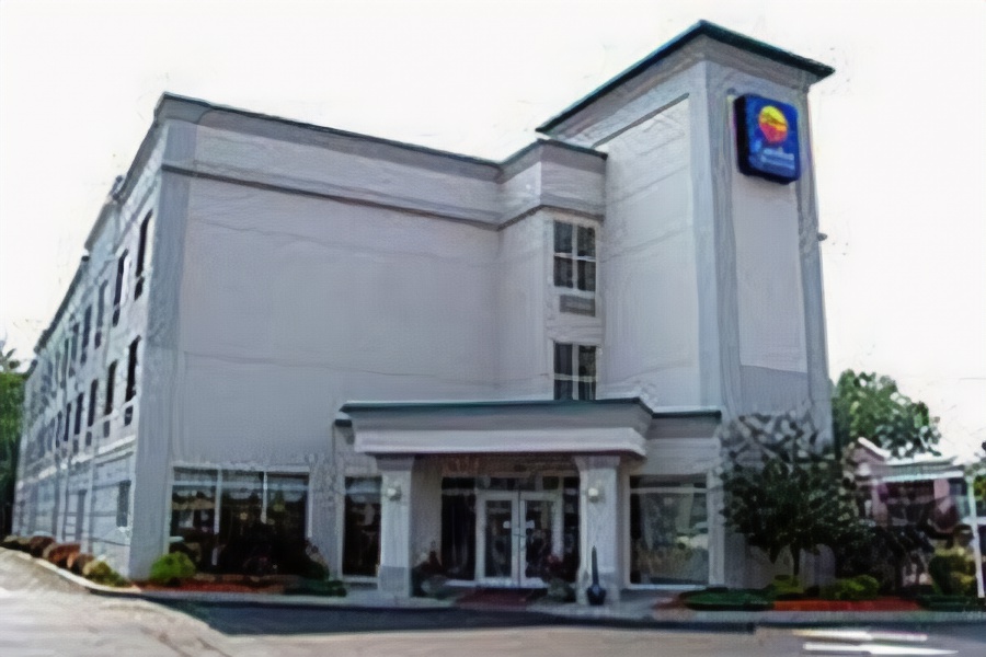 Days Inn & Suites by Wyndham Albany