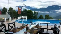 Himalayan Front Hotel by KGH Group - Pools