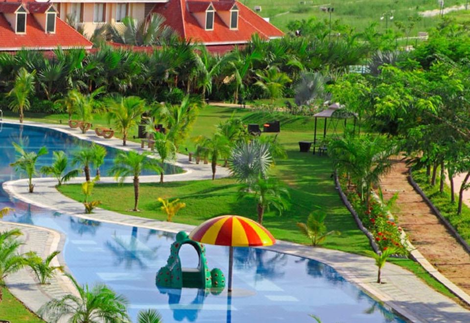 100 ACRES CLUB - Updated 2023 Prices & Resort Reviews (Sanand, India)