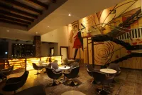 Diana Heights Luxury Hotel Hotels in Ernakulam