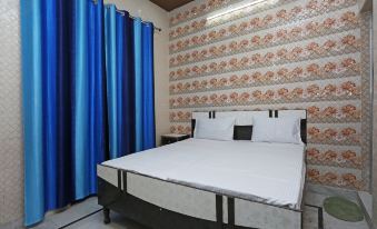 Spot on Hotel Doon Sabri