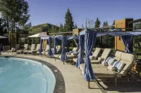 Sun Valley Resort - مسبح