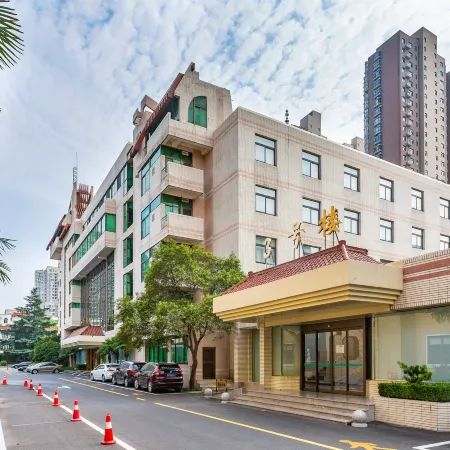 Songshan Hotel Отели рядом с достопримечательностью «22-я средняя школа в городе Чжэнчжоу»
