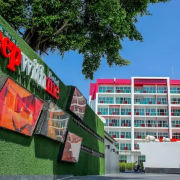 Sleep with ME Hotel Design Hotel @ Patong