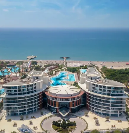 Baia Lara Hotel Отели рядом с достопримечательностью «Lara Beach»