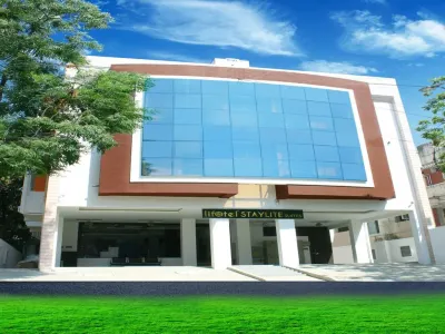 Staylite套房 Marundeeswarar Temple附近的飯店