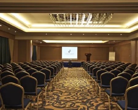 Concorde Hotel Doha Geschäftseinrichtungen Photos