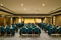 Merdeka Palace Hotel & Suites Hotels in Kuching