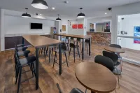 Extended Suites Monterrey Aeropuerto - parking