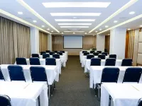 Sann Hotel Hotels near Wat Pra Sing
