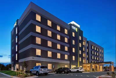 Home2 Suites by Hilton Asheville Airport Hotels near Lake Powhatan Recreation Area & Campground