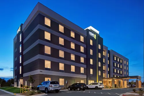 Home2 Suites by Hilton Asheville Airport Hotel di Buncombe County