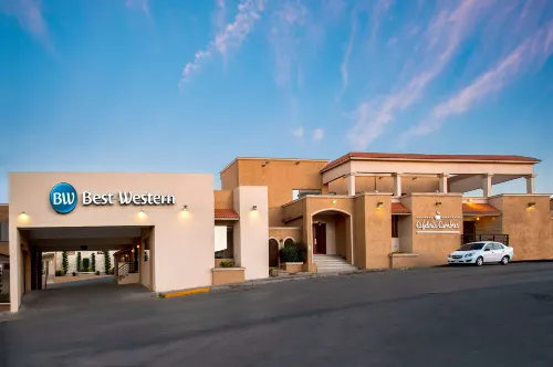 Best Western Cumbres Inn CD. Cuauhtemoc Hotels in Cuauhtemoc Municipality