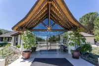 Shanti Som Hotels in Coin