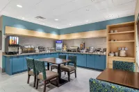 Comfort Inn & Suites Calhoun South Hotels in Calhoun