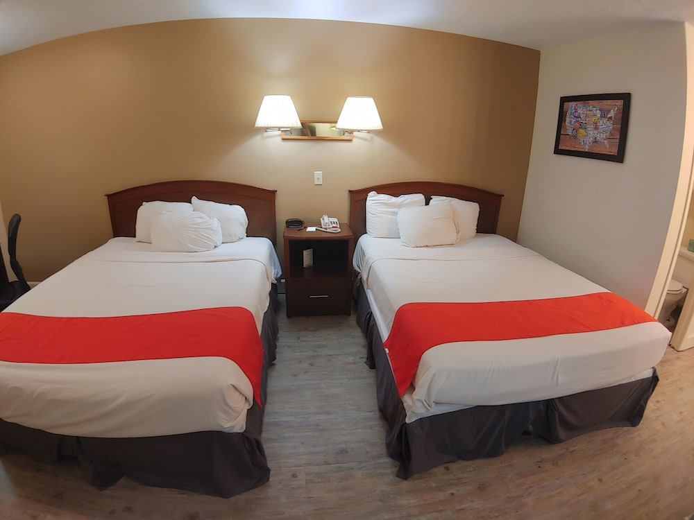 Coratel Inn & Suites McCook