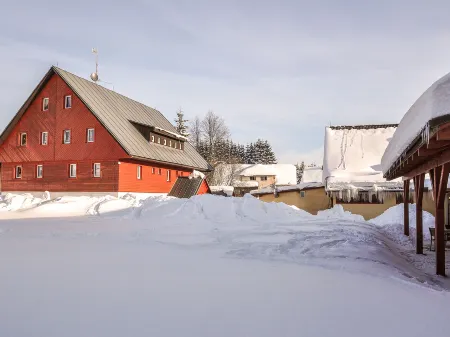 Ostruzna Отели в г. Остружна