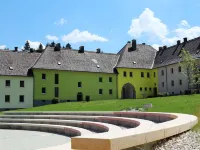 Fur Bis zu 4 Personen Mit IR-Sauna - 3-Star