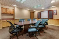 Comfort Suites