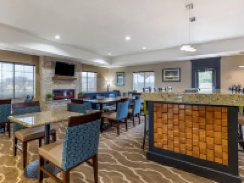 Comfort Suites Buda - Austin South Hotels in Buda