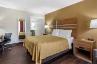 Quality Inn Brunswick Hotels in Darien