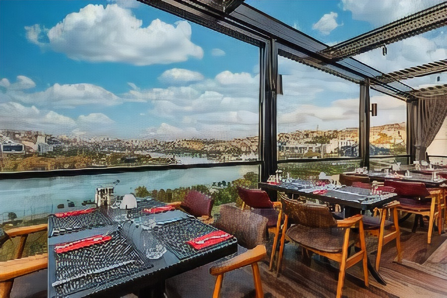 Ramada by Wyndham Istanbul Golden Horn