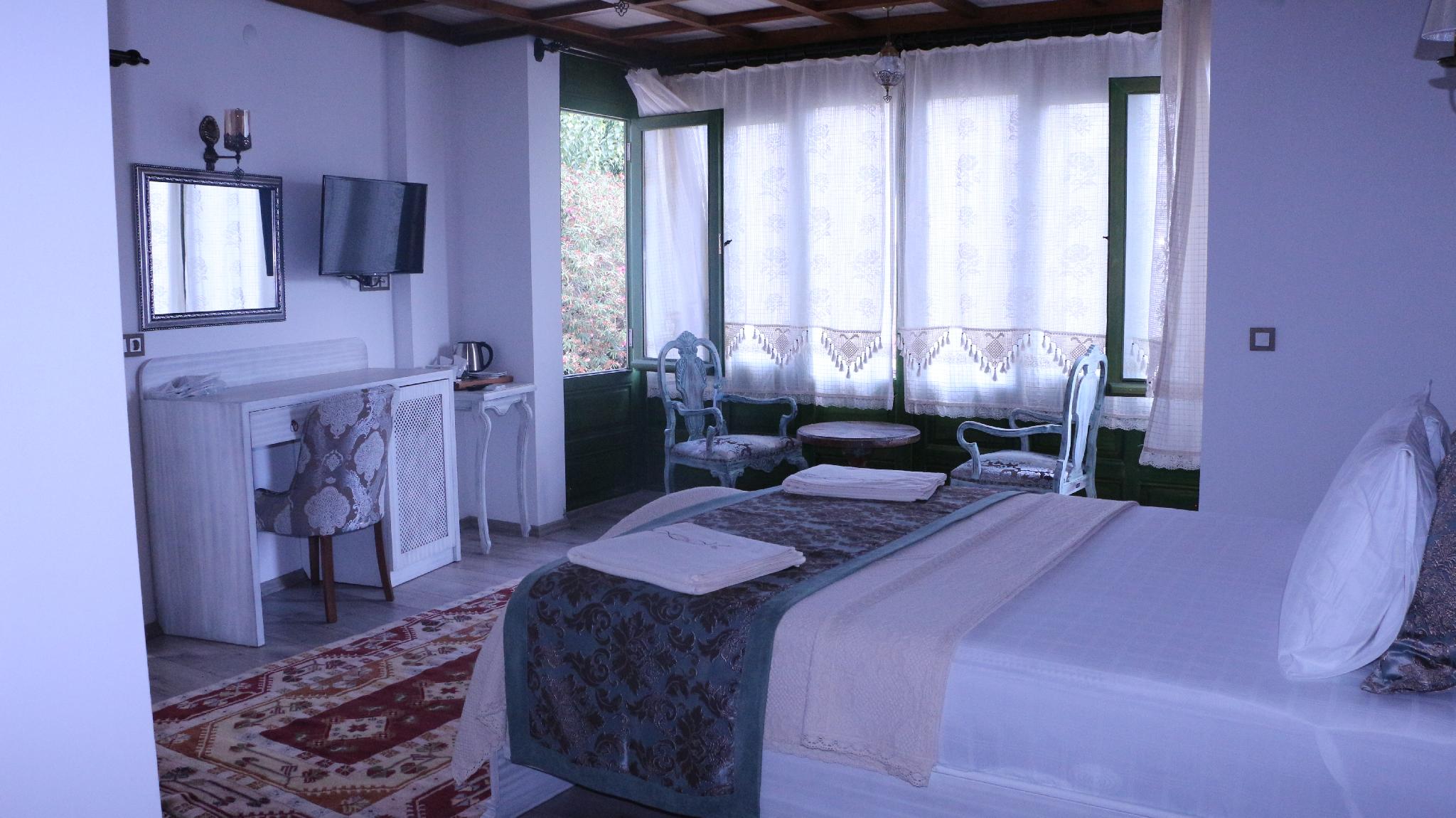 Celsus Boutique Hotel