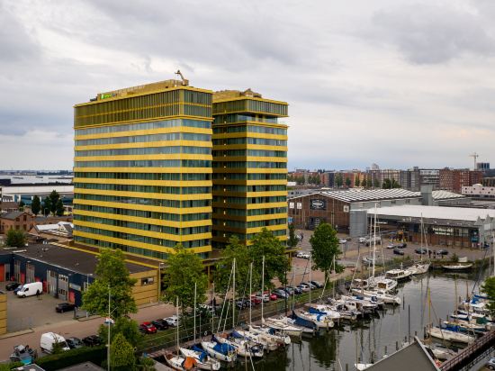 Supermarket: Jumbo Foodmarkt nearby Amsterdam in The Netherlands