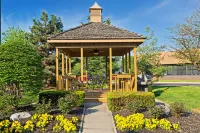MainStay Suites Cincinnati Blue Ash
