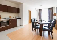 Charming 1 Bedroom Apartment for up to 4 Guests