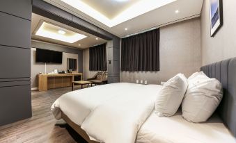 Suncheon Sloth Hotel