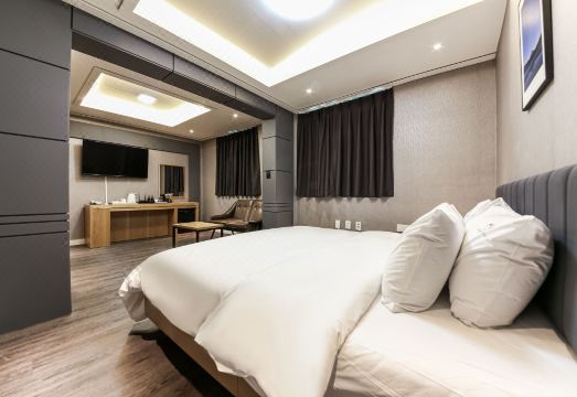 순천 나무늘보 호텔