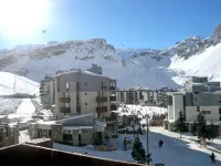 Le Curling A (Val Claret)