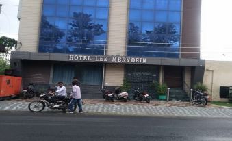 Hotel Lee Merydein