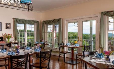 Brierley Hill Bed & Breakfast - Housity