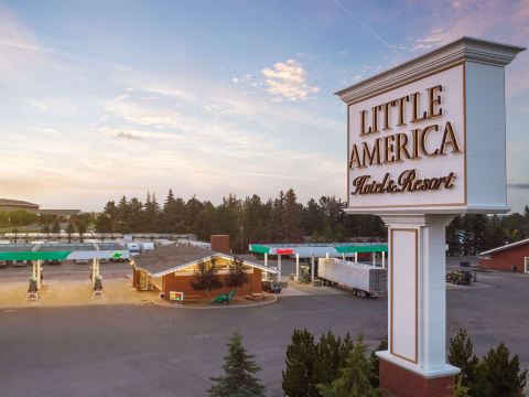 Little America Hotel & Resort Cheyenne