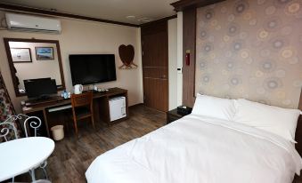 Sokcho Eastern Tourist Hotel