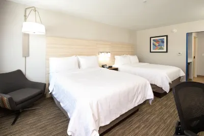 Holiday Inn Express & Suites Portage Hotels in Portage