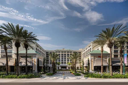 The Westin Anaheim Resort Отели рядом с достопримечательностью «Rte 66»