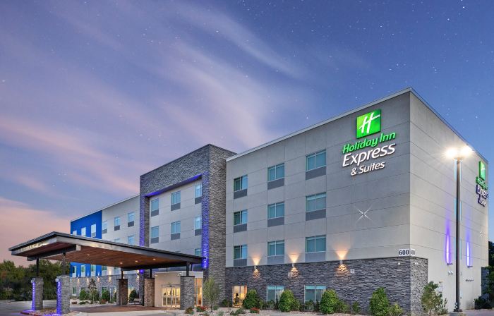 Holiday Inn Express & Suites DENTON - SANGER by IHG