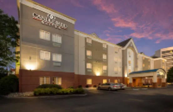 Candlewood Suites VIRGINIA BEACH TOWN CENTER by IHG Các khách sạn gần Công viên Mount Trashmore