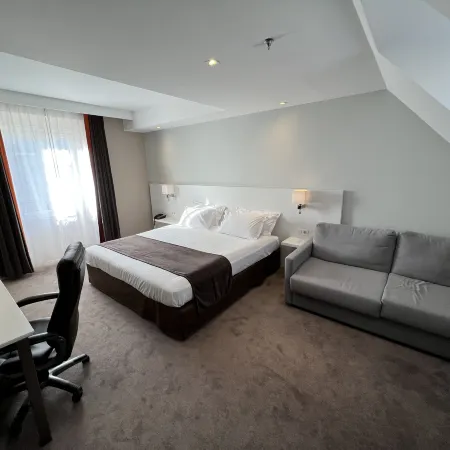 Holiday Inn PARIS - AUTEUIL by IHG