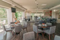 ฮอลิเดย์ อินน์ ตลัซกาลา บาย IHG - พร้อมอาหารเช้า