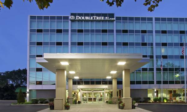 DoubleTree by Hilton Hotel Newark