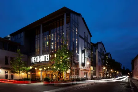 Pentahotel Rostock Отели рядом с достопримечательностью «University of Rostock»