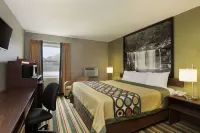 Super 8 by Wyndham Tuscola Hôtels à : Arcola Township